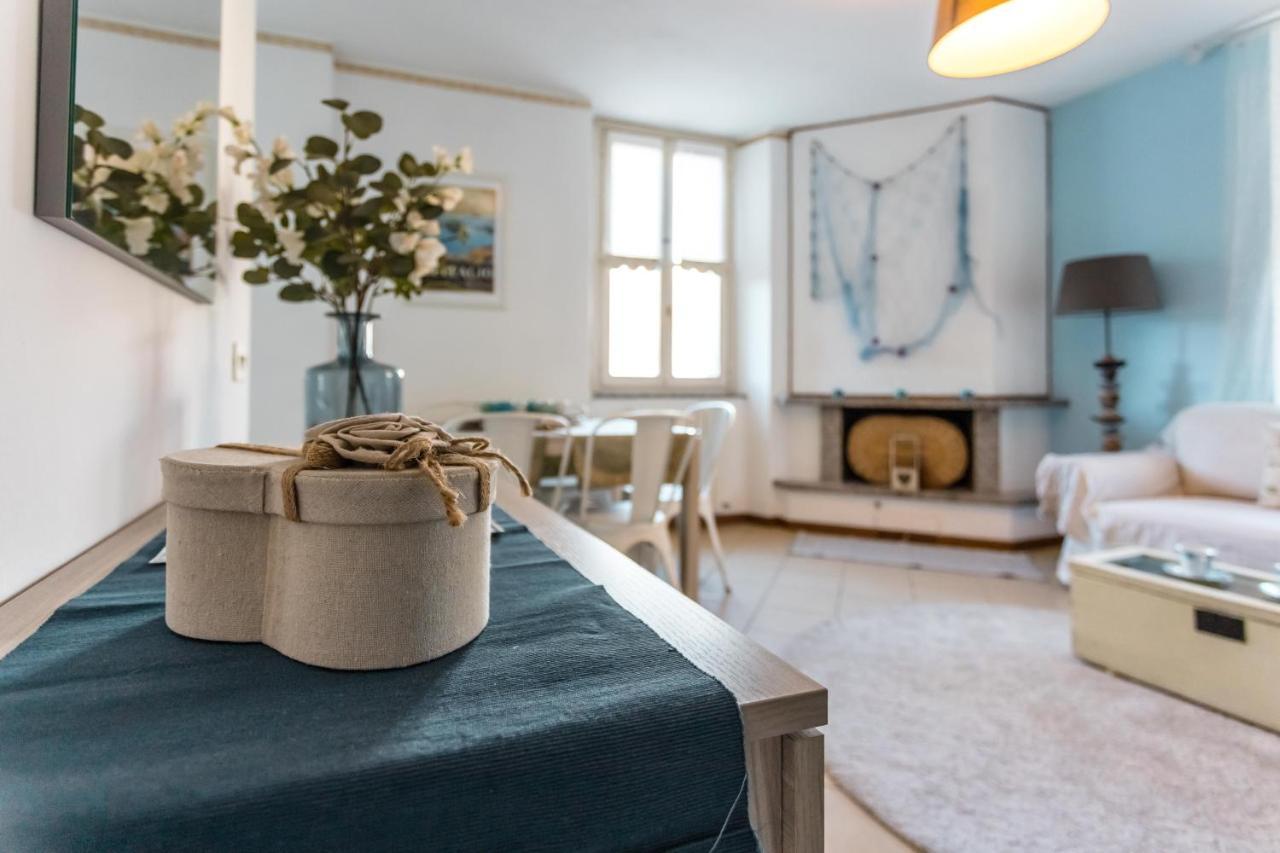 Porto Azzurro Apartment Varenna Extérieur photo