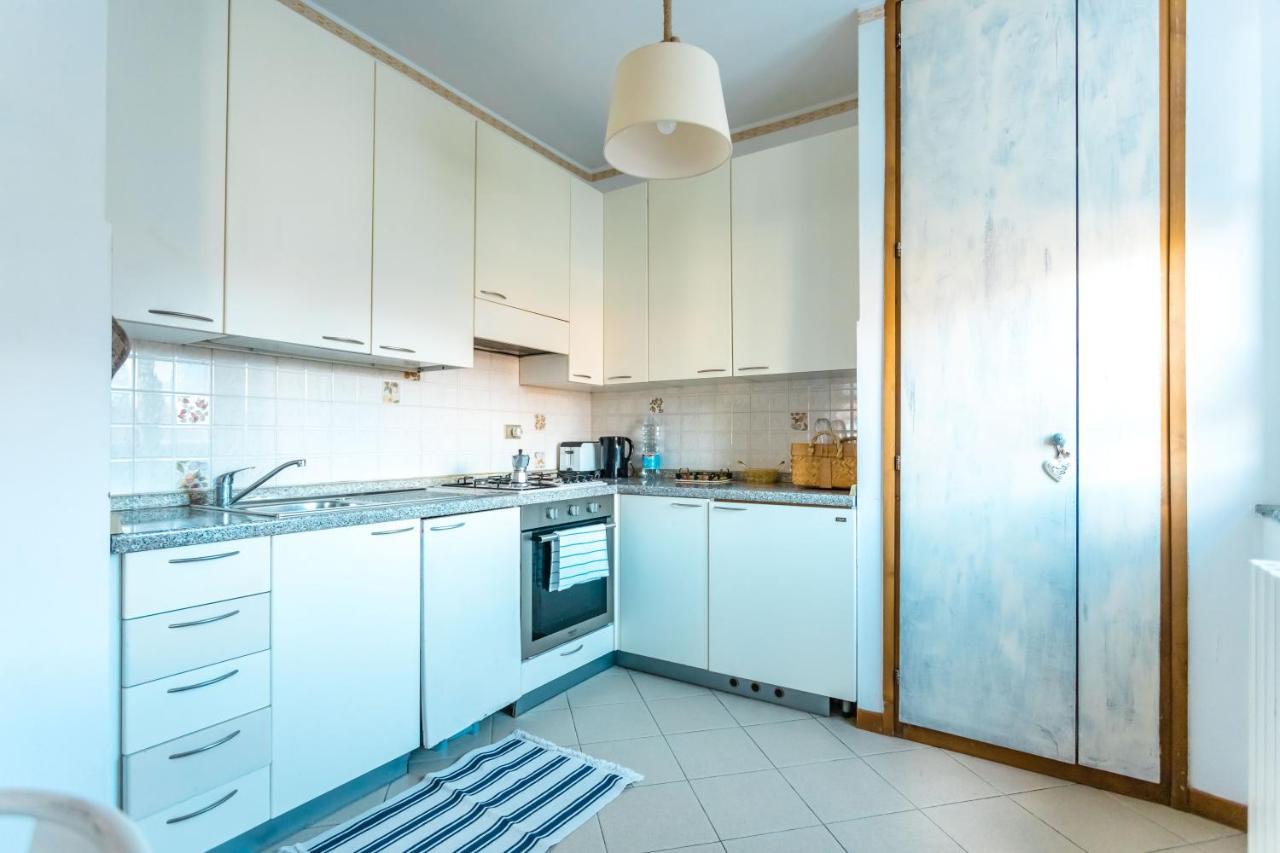 Porto Azzurro Apartment Varenna Extérieur photo